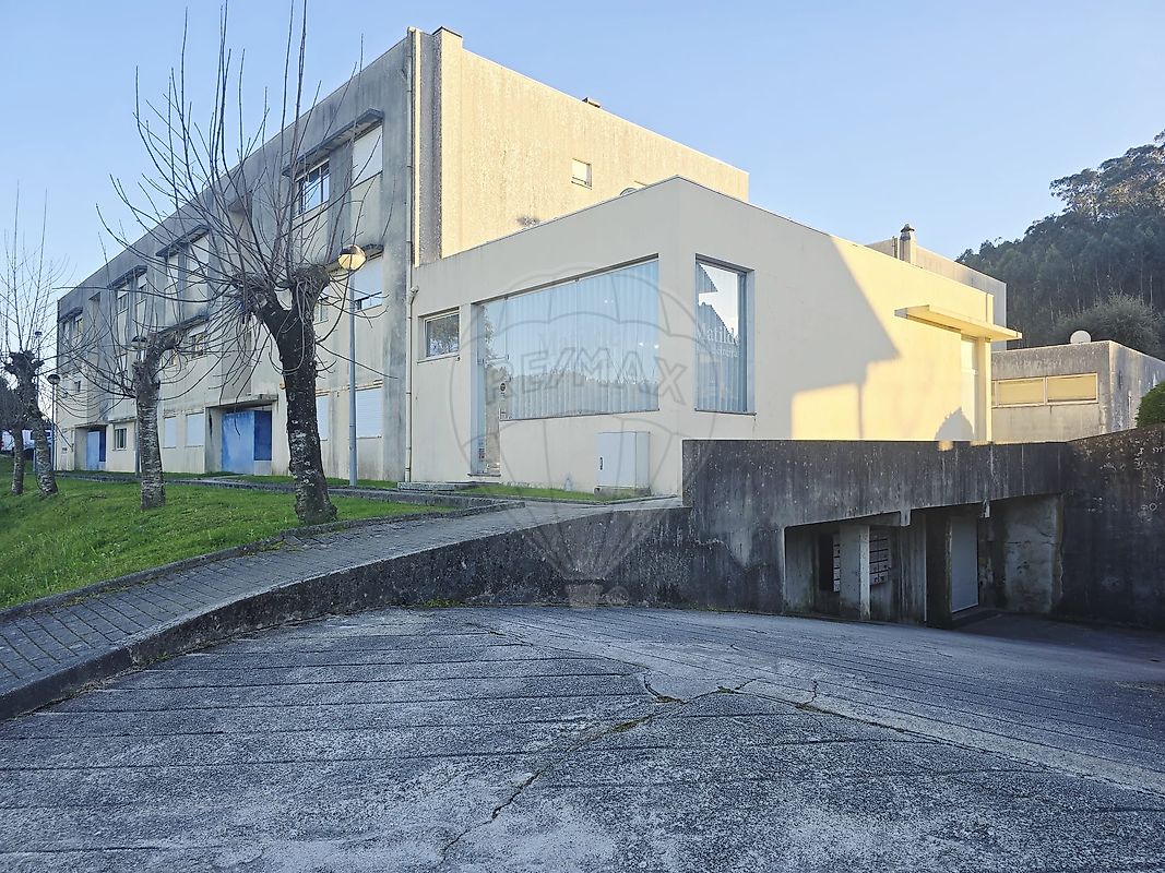 Apartamento T3 à venda em Barcelos