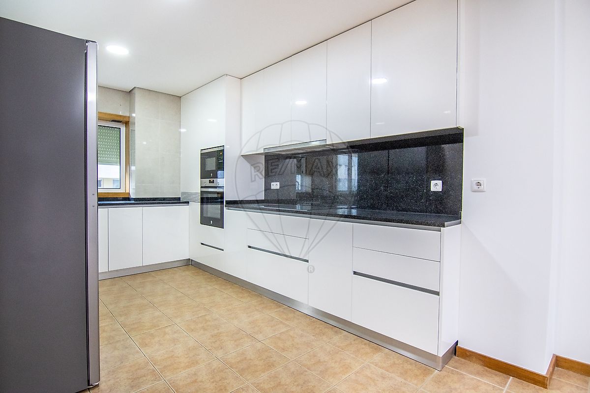 Moradia - Gondifelos, Cavalões e Outiz, Vila Nova de Famalicão, Braga