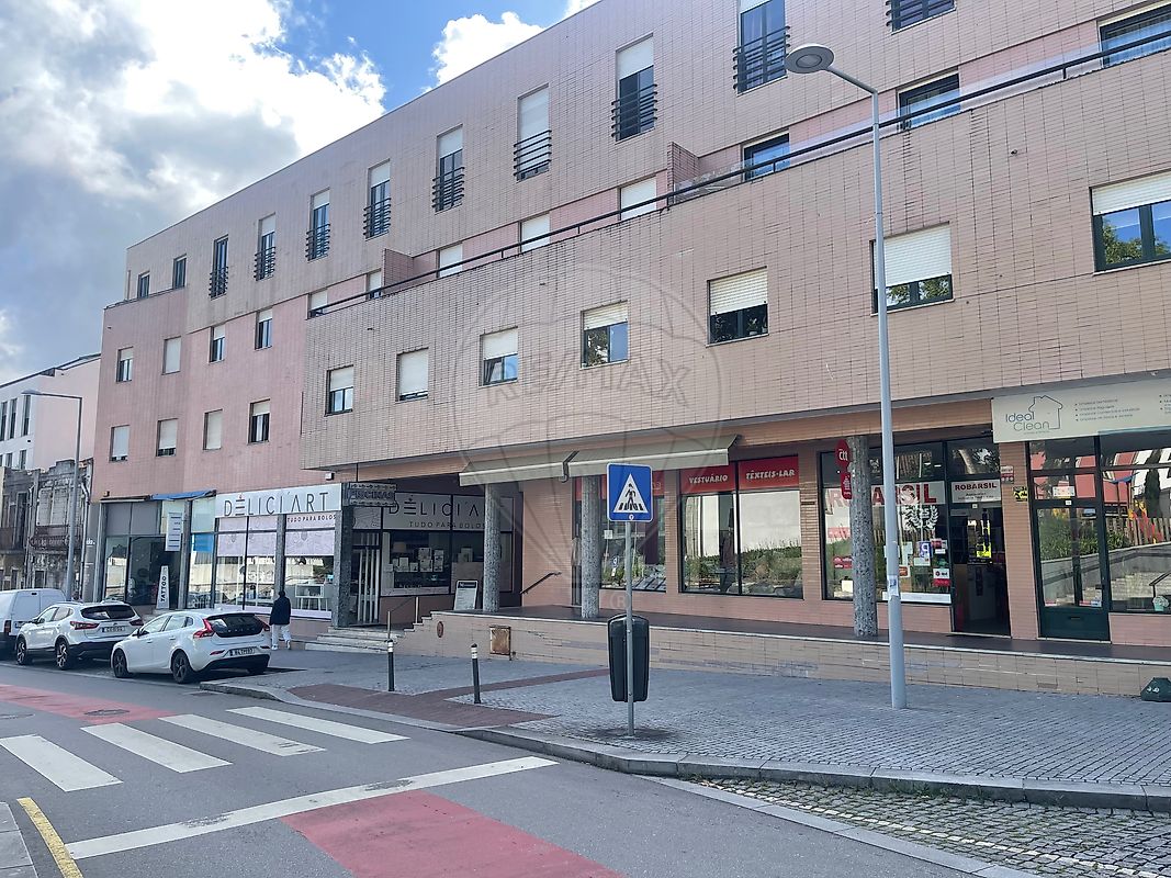 Apartamento T3 à venda em Barcelos