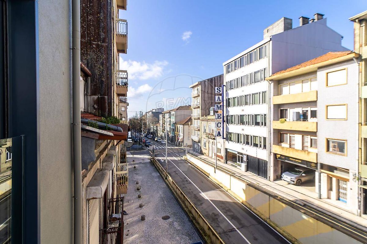 Apartamento à venda em Porto