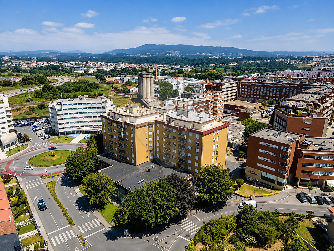 Apartamento T3 em Arcozelo, €255.000