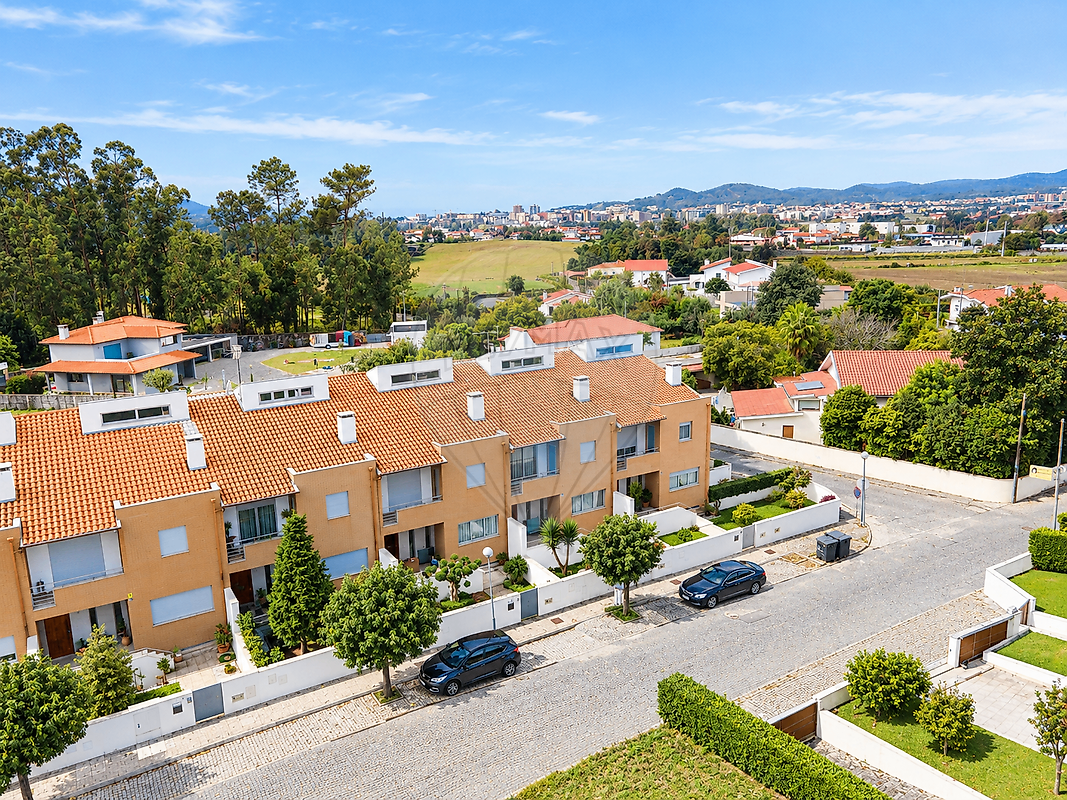 Moradia T5 - Manhente, Barcelos, Braga