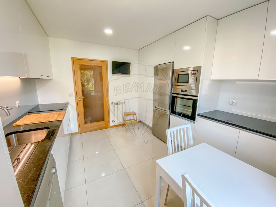 listing 127131004-13 picture-0