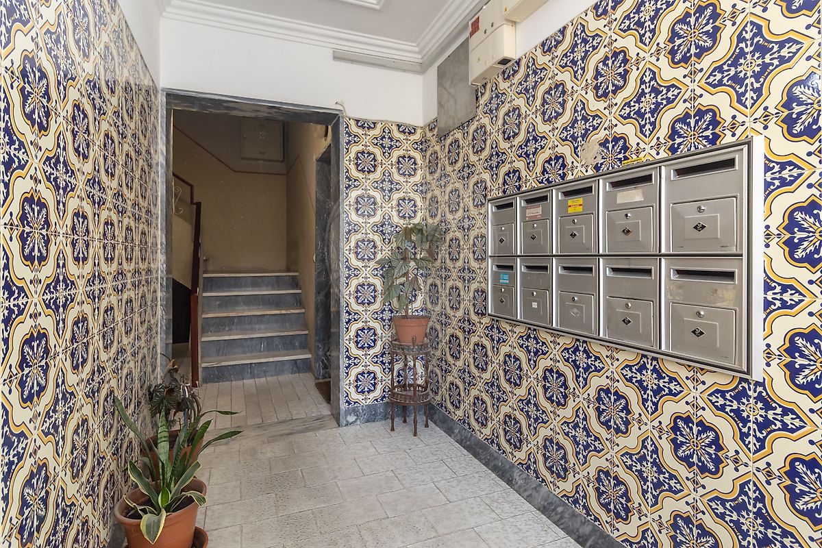 Apartamento - Baixa da Banheira e Vale da Amoreira, Moita, Setúbal