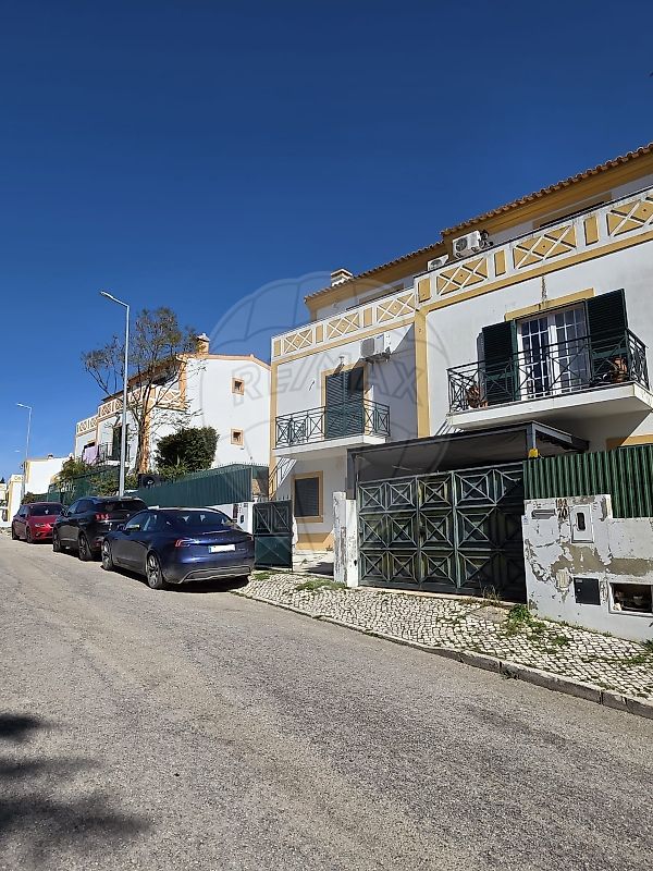 Moradia T3 à venda em Sesimbra