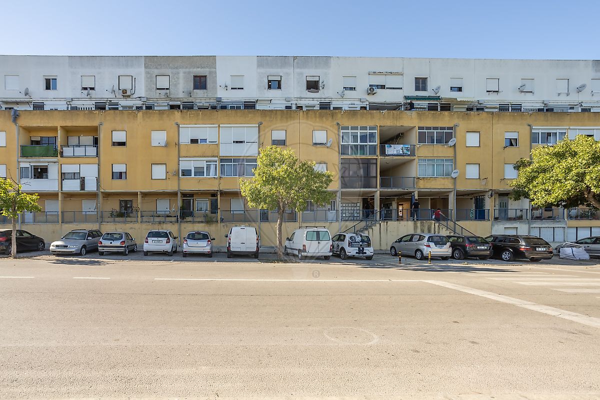 Apartamento T2 à venda em Moita