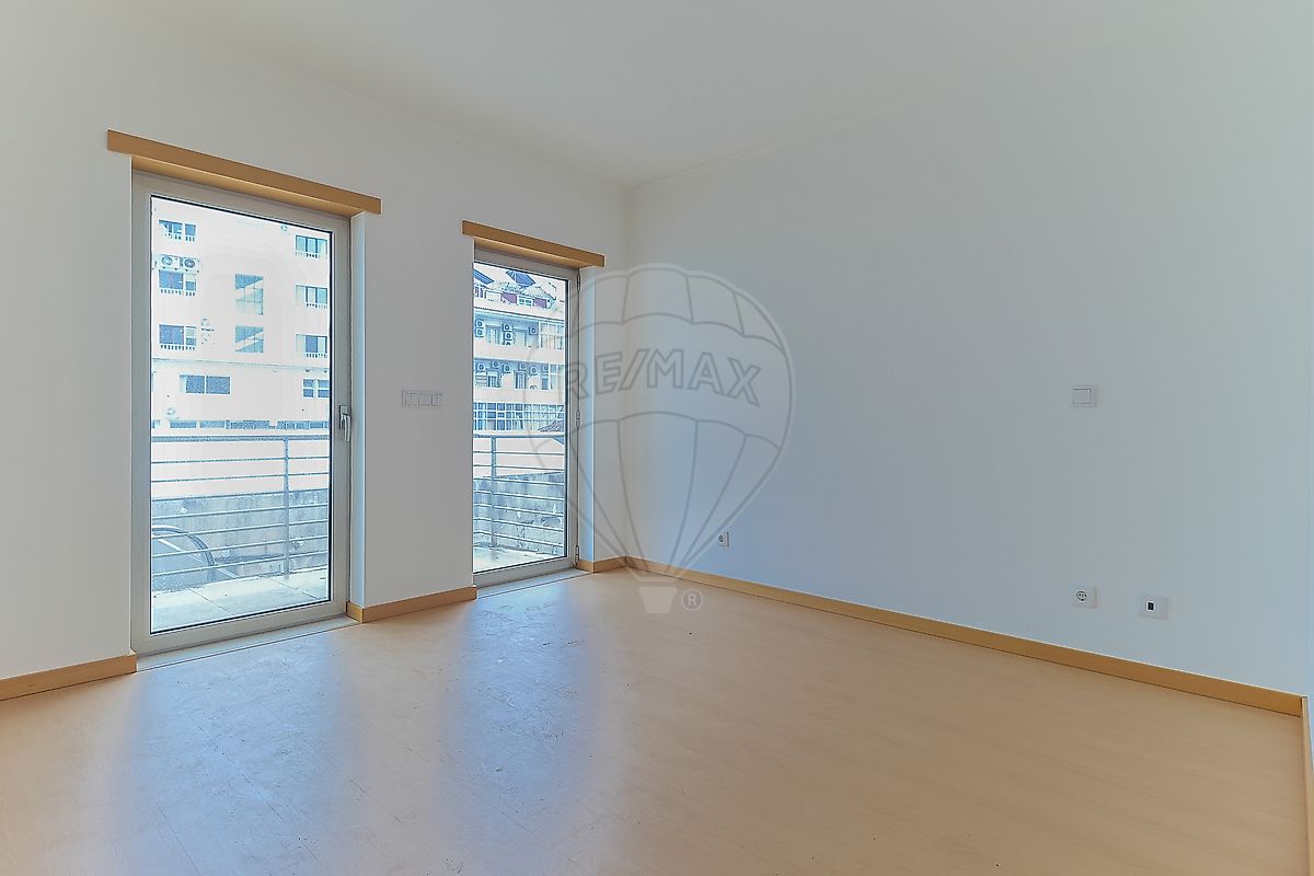 listing 125721086-27 picture-0