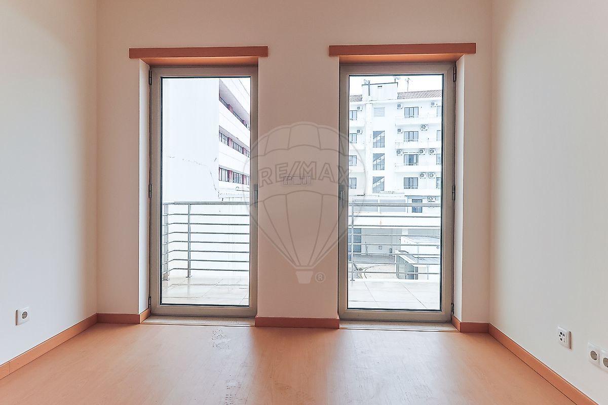 listing 125721086-27 picture-0