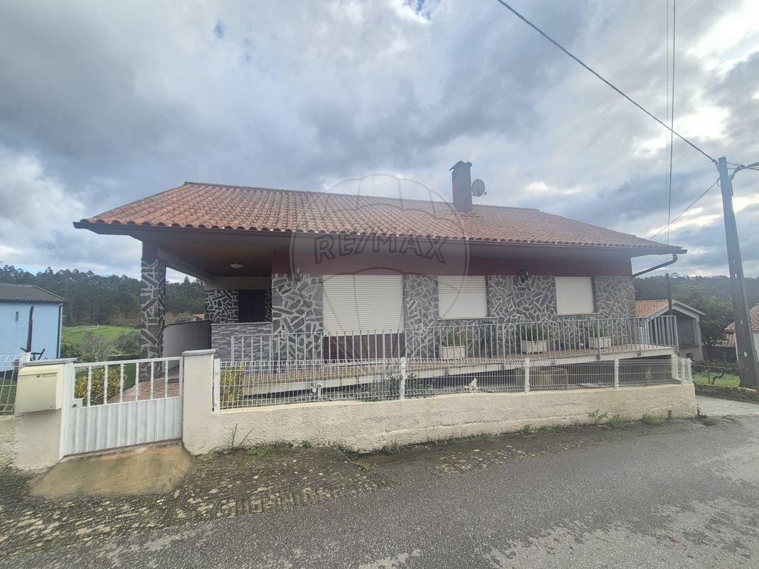 Moradia T3 para venda