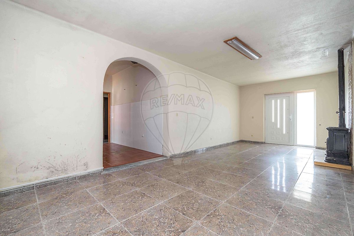 listing 125721069-87 picture-0