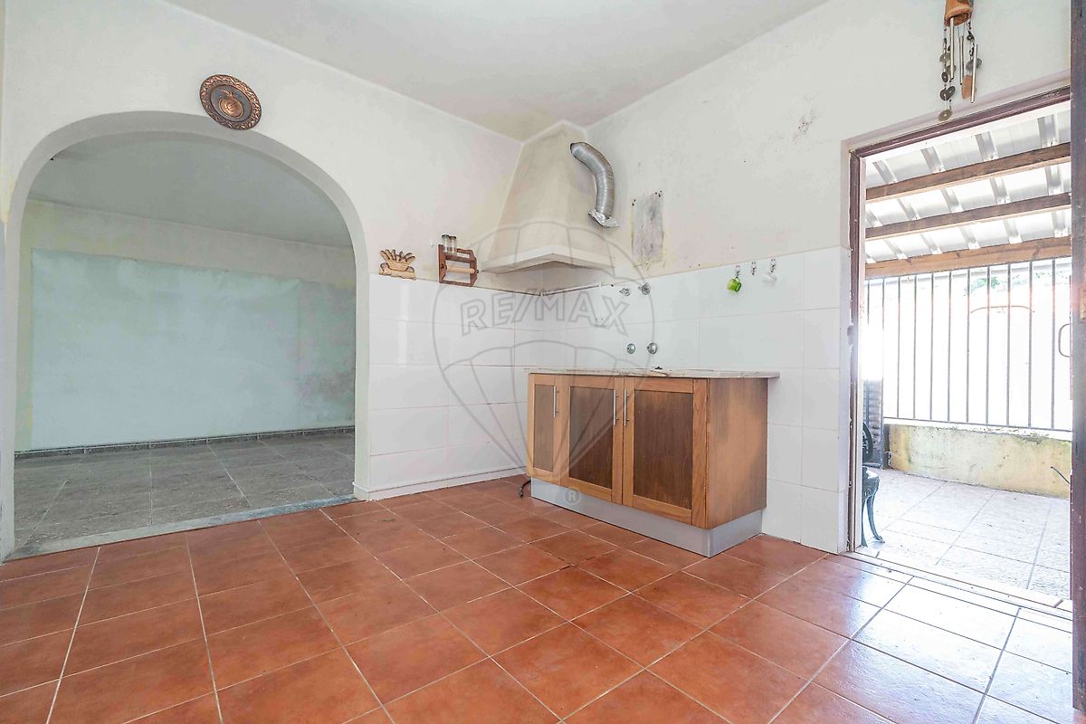listing 125721069-87 picture-0