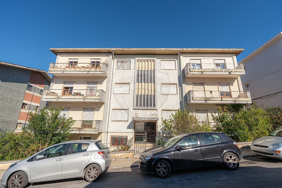 Apartamento T4 para arrendar em Coimbra