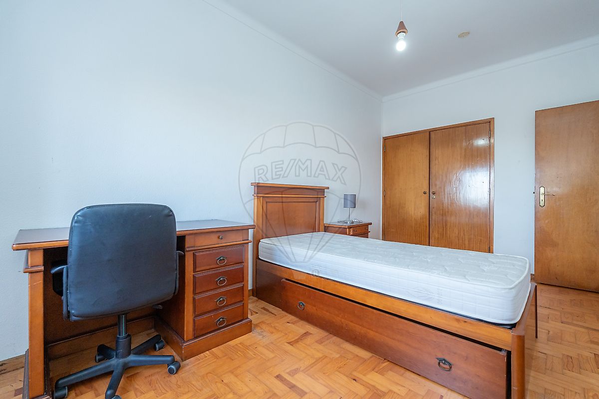 Apartamento T3 à venda em Santo António dos Olivais, Coimbra — foto 8