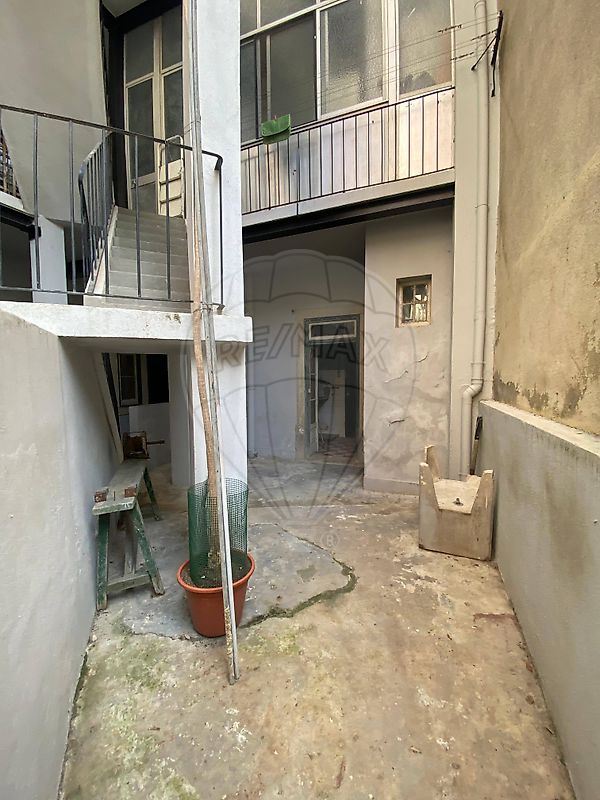listing 125731091-13 picture-0