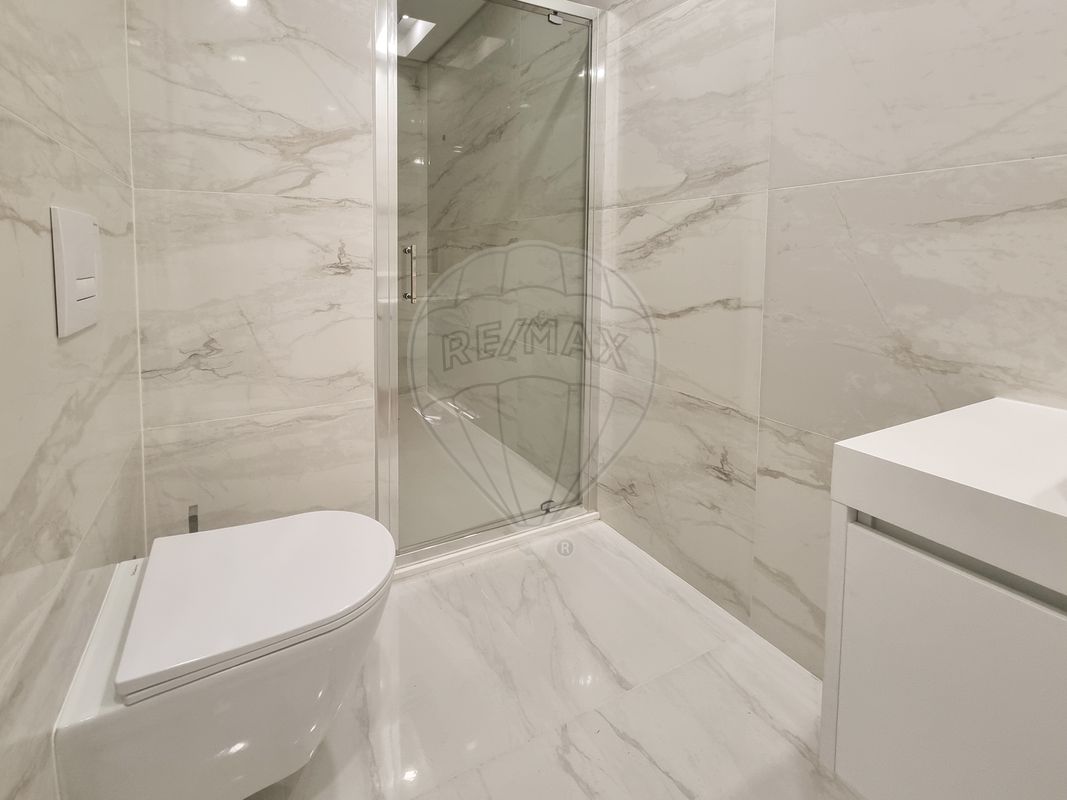 listing 125731103-30 picture-0