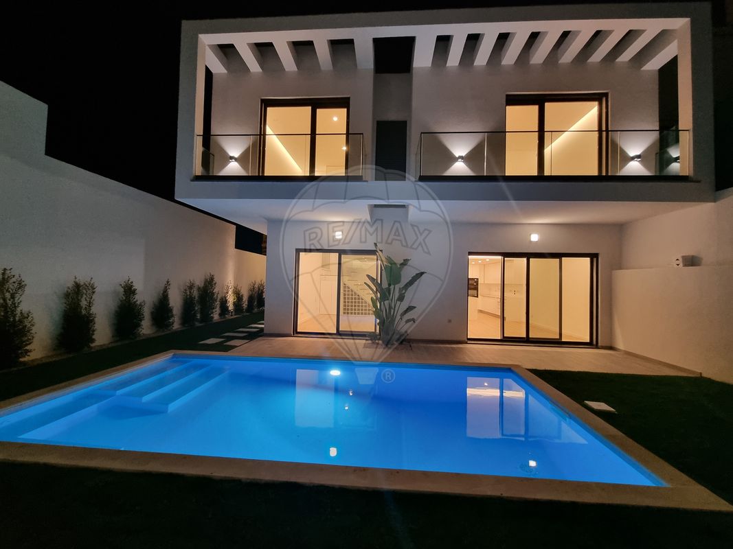 listing 125731103-30 picture-0