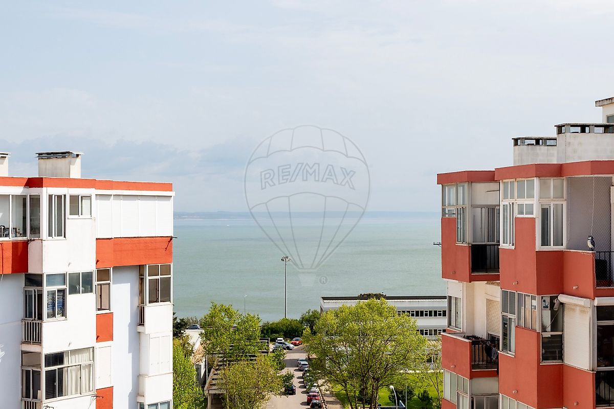 Apartamento T1 à venda em Oeiras