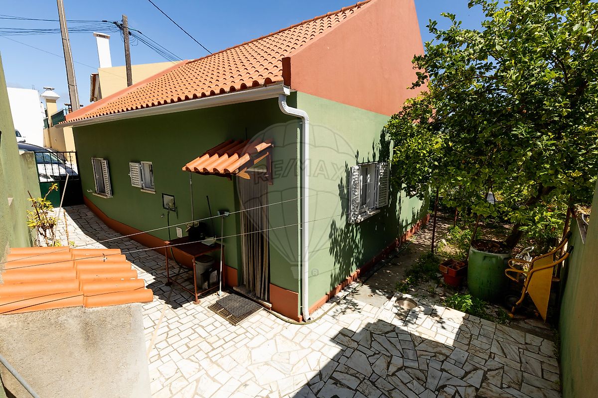 Apartamento T3 à venda em Loures