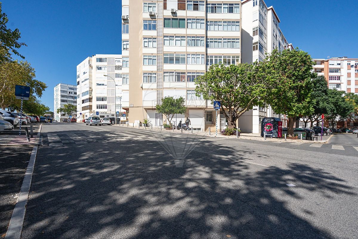 Apartamento T2 à venda em Oeiras e São Julião da Barra, Paço de Arcos e Caxias, Oeiras — foto 24