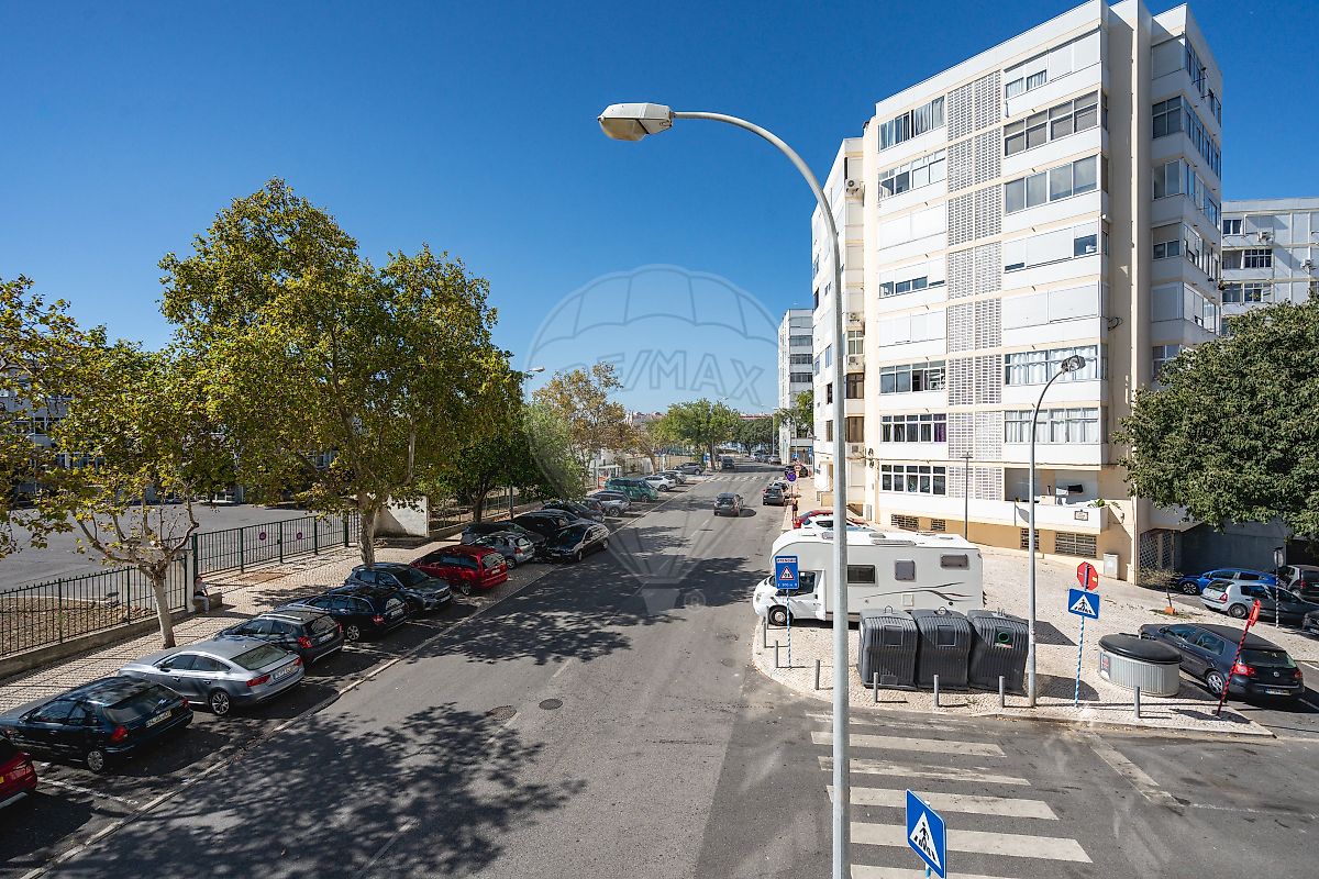 Apartamento T2 à venda em Oeiras e São Julião da Barra, Paço de Arcos e Caxias, Oeiras — foto 23