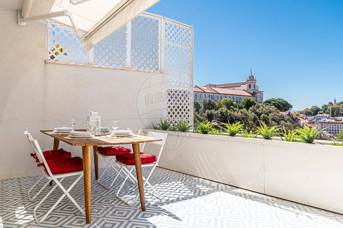Apartamento T3 para arrendar em Lisboa