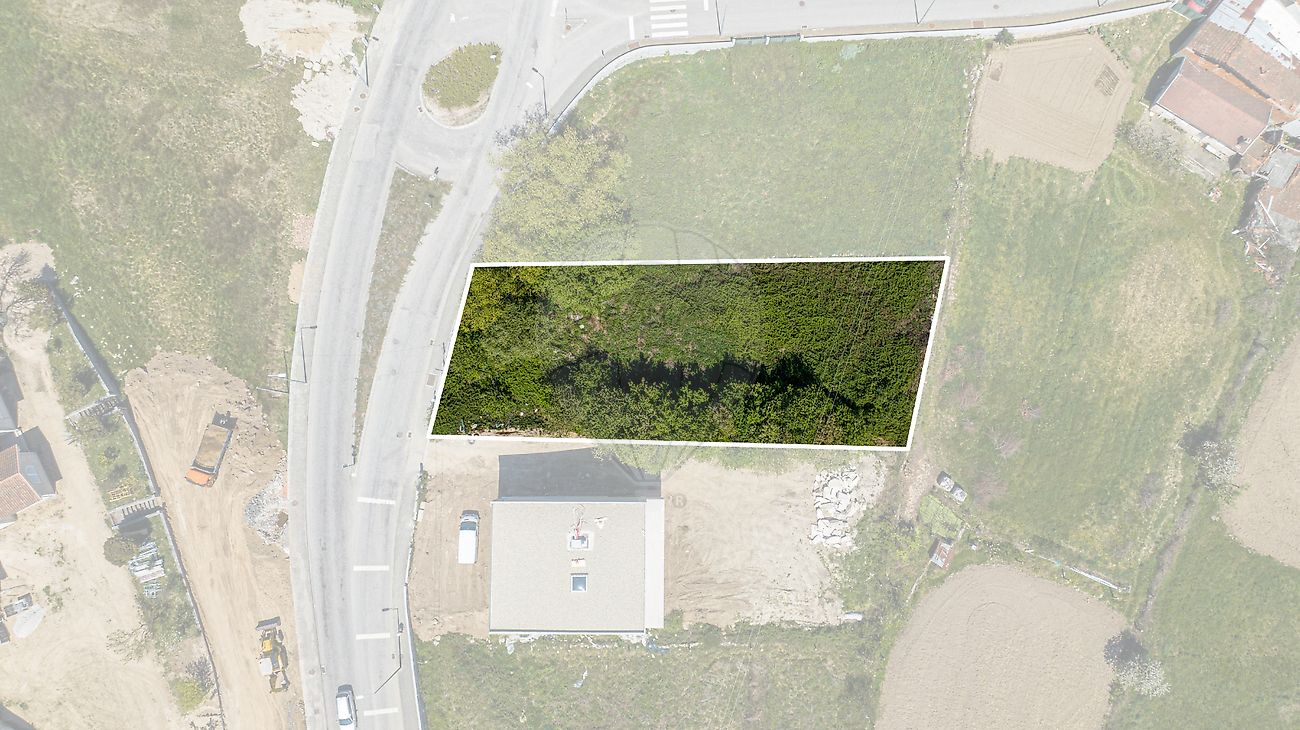 Land for sale in Vila Pouca de Aguiar, Portugal — €92,000