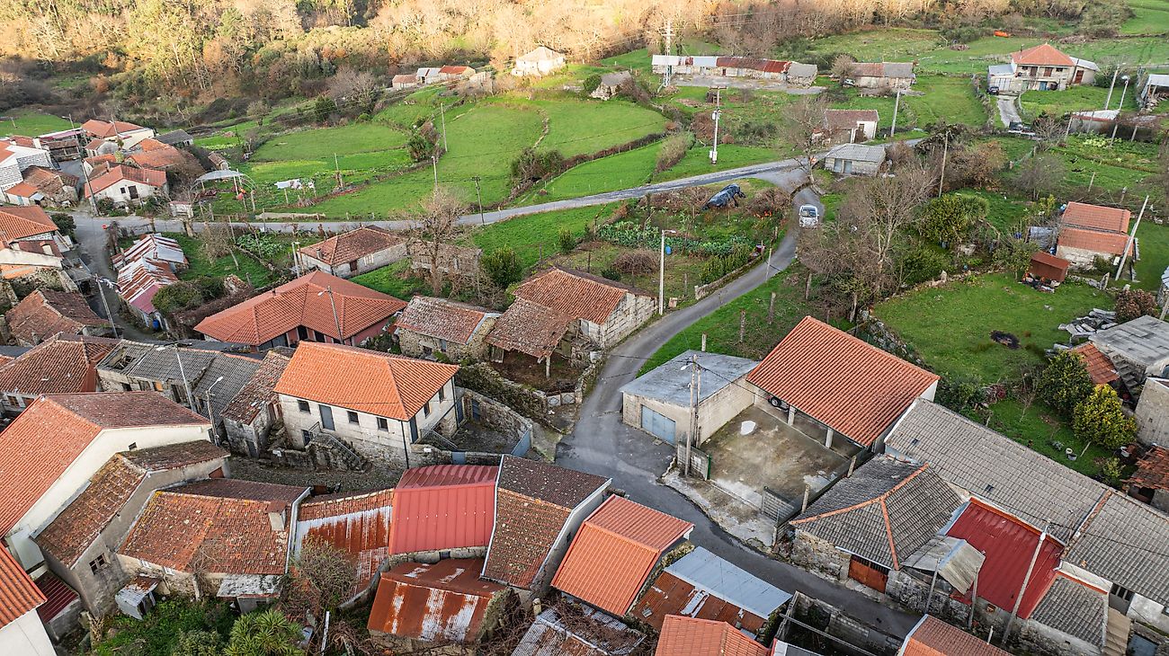 listing 125751040-99 picture-0