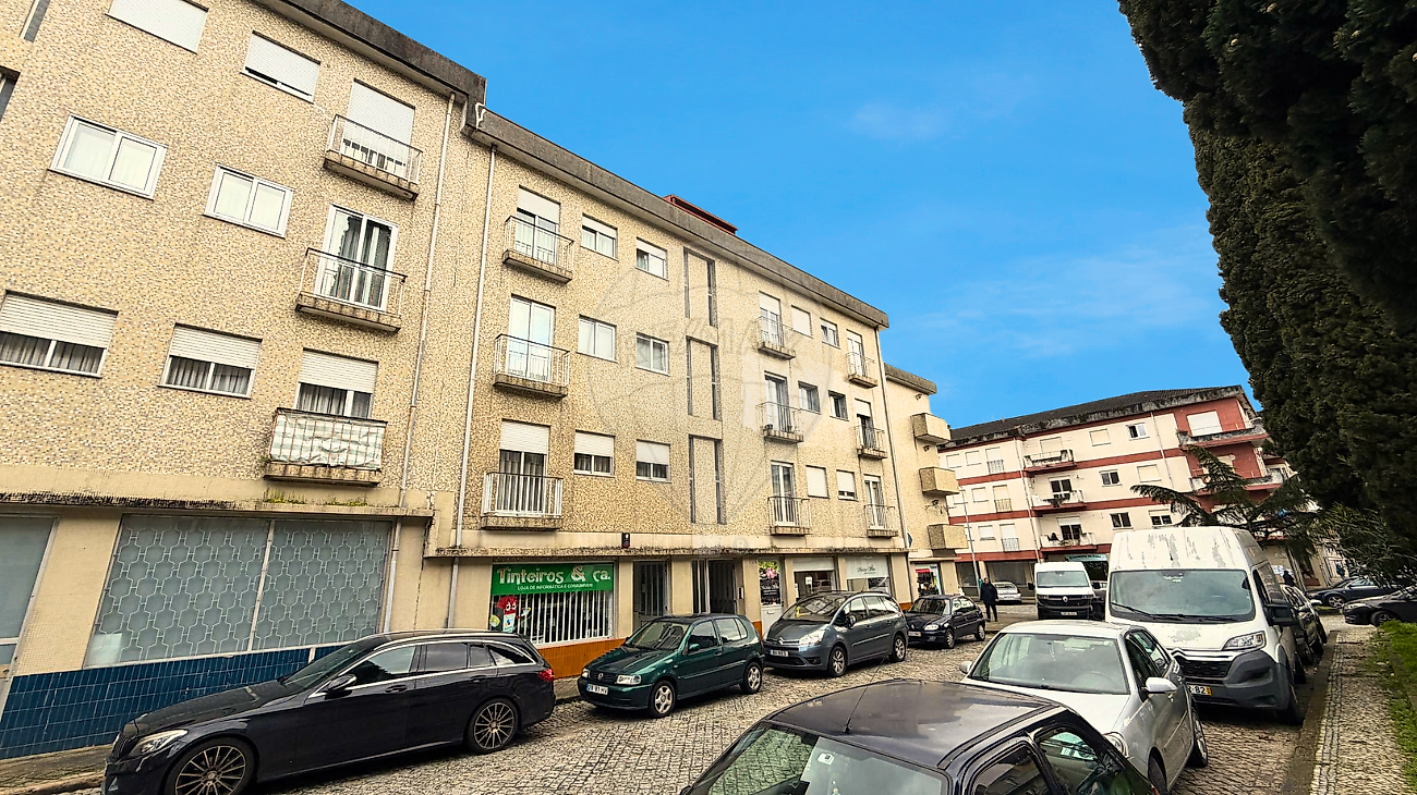 Apartamento T3 à venda em Fafe