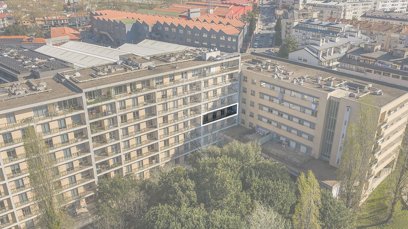 Apartamento T2 à venda em Porto