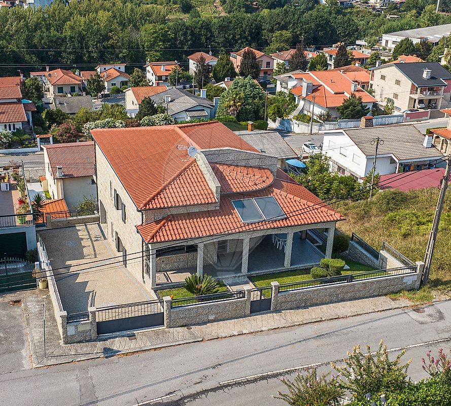 Apartamento T3 à venda em Fafe