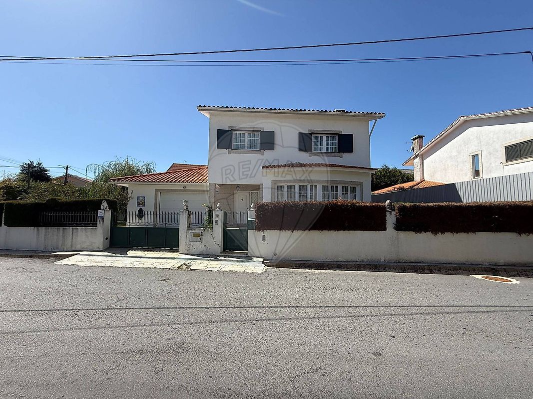 Apartamento T3 à venda em Vila Real