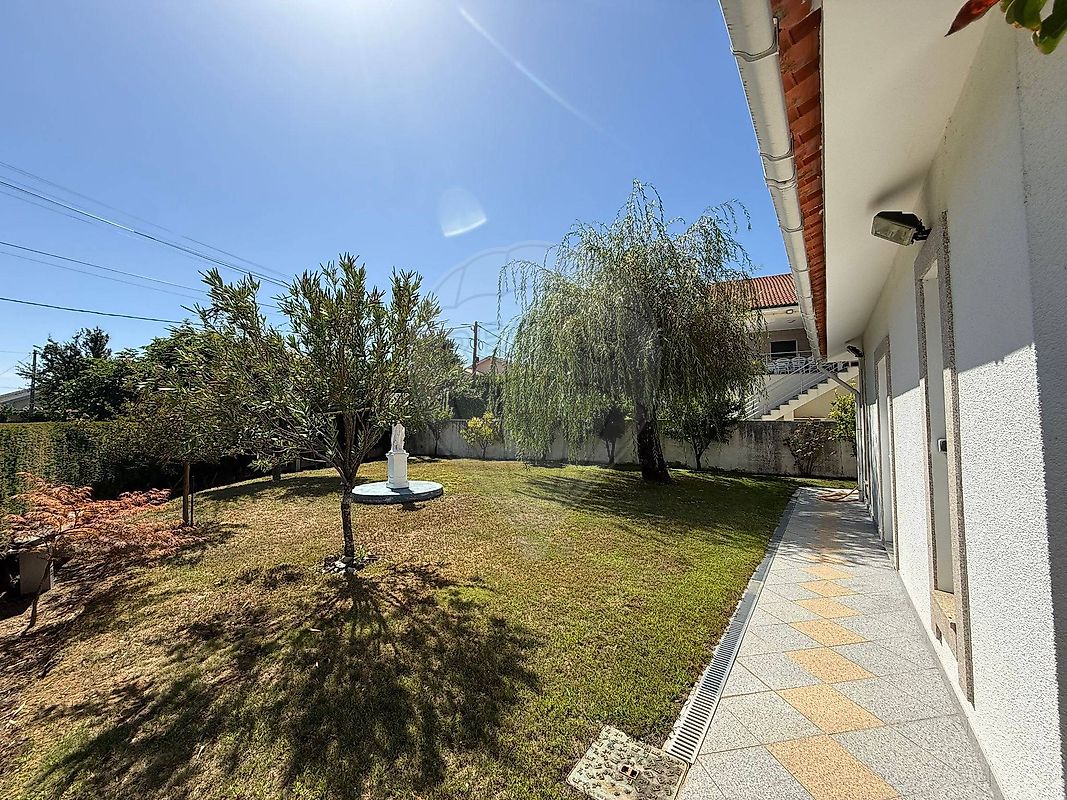 Moradia T3 à venda em Adoufe e Vilarinho de Samardã, Vila Real — foto 18