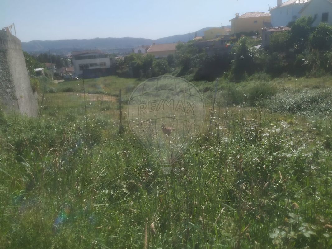 Land for sale in Paredes, Portugal — €180,000