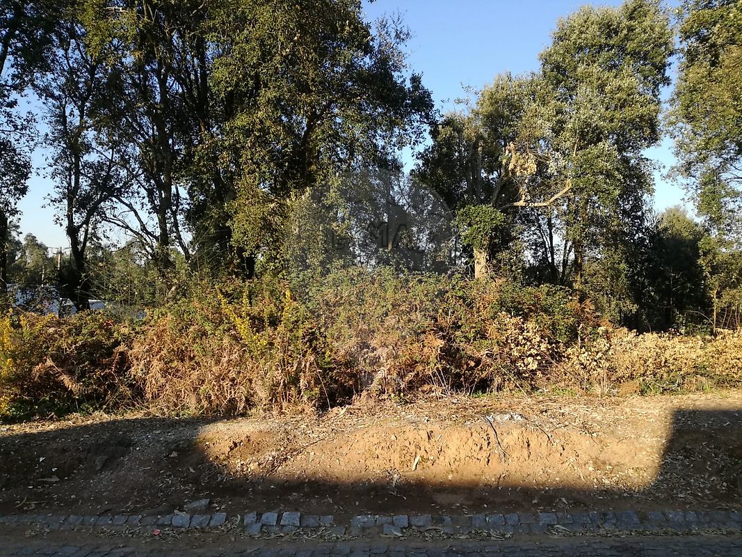 Land for sale in Vila Nova de Gaia, Portugal — €190,000