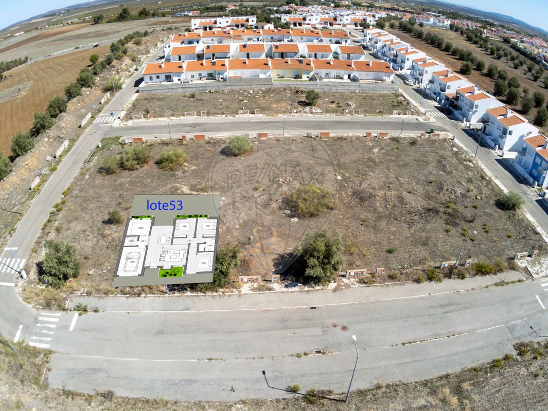 listing 125801030-80 picture-0