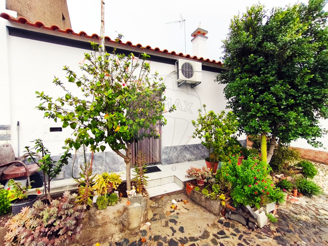 Moradia T1 para venda