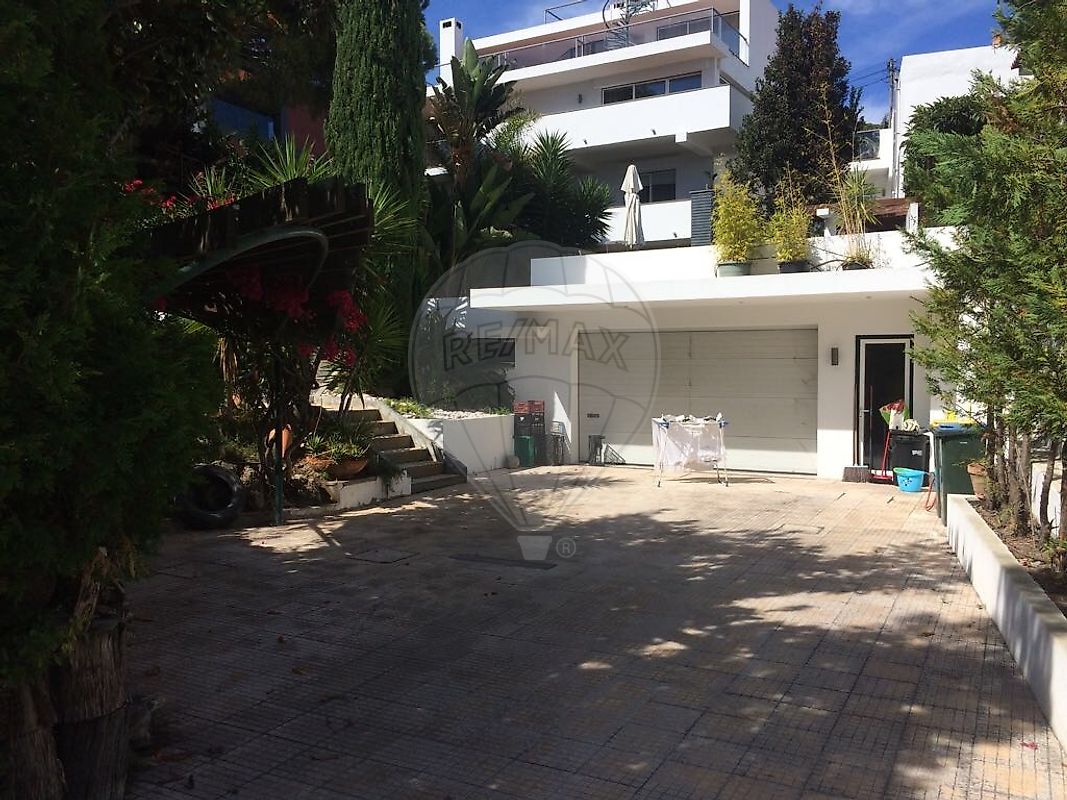 Moradia T5 à venda em Lisboa