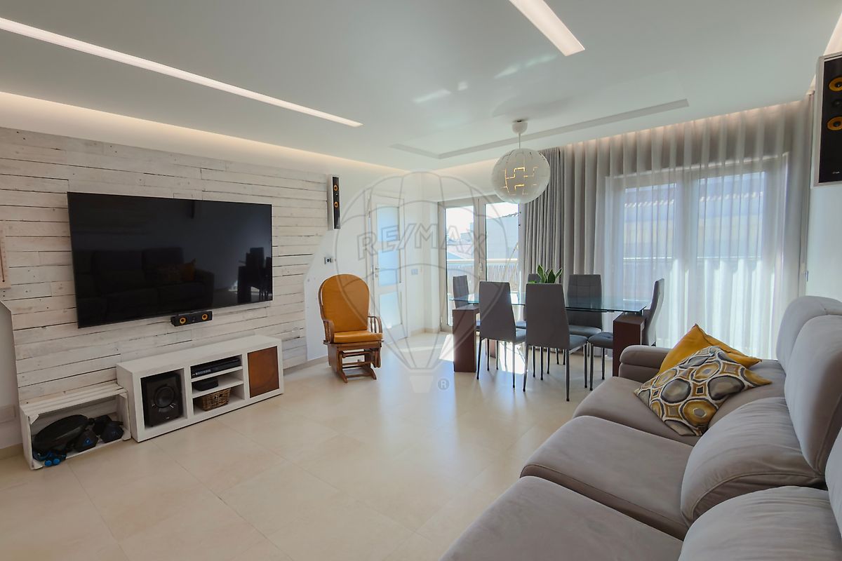 Apartamento T4 em Benedita, €489.500