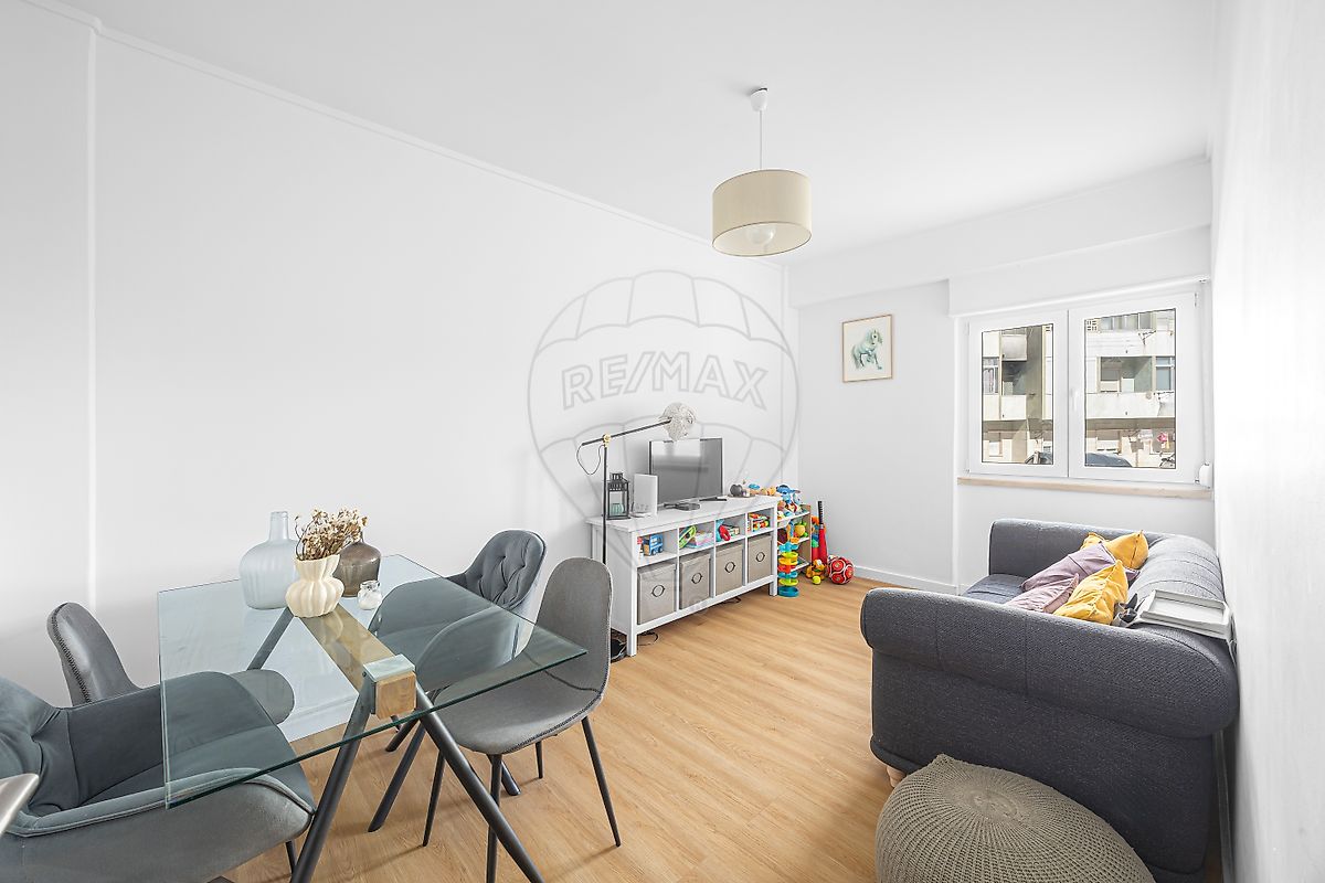 Apartamento T2 - Sacavém e Prior Velho, Loures, Lisboa