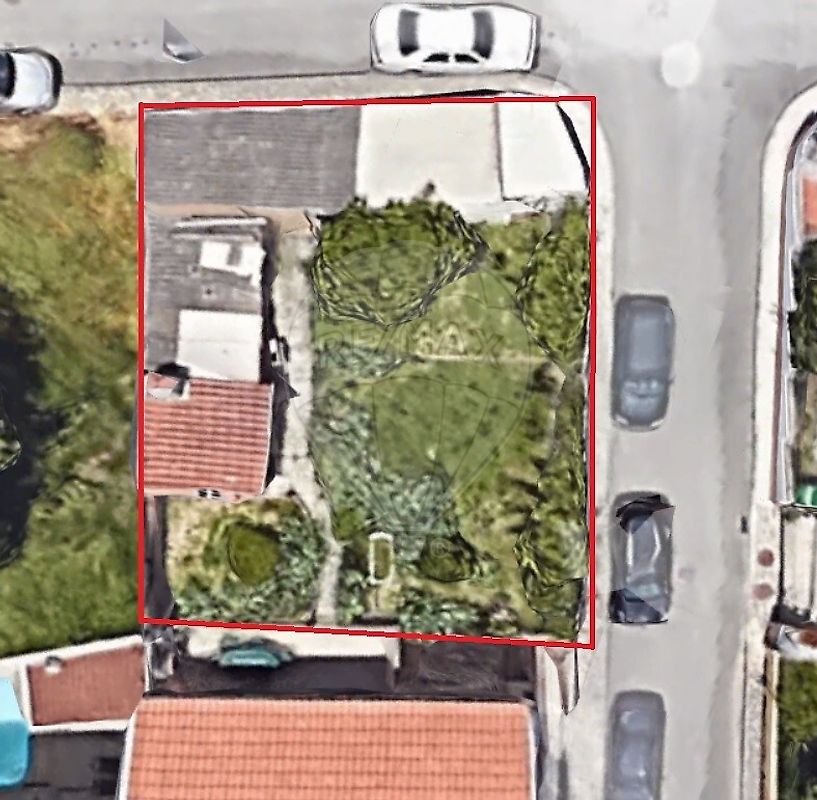 Land for sale in Odivelas, Portugal — €120,000