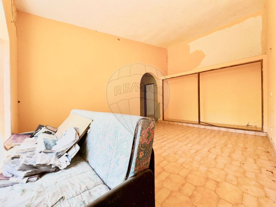 listing 125831079-14 picture-0