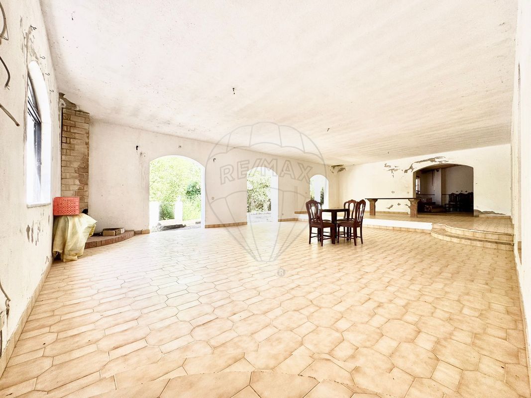 listing 125831079-14 picture-0
