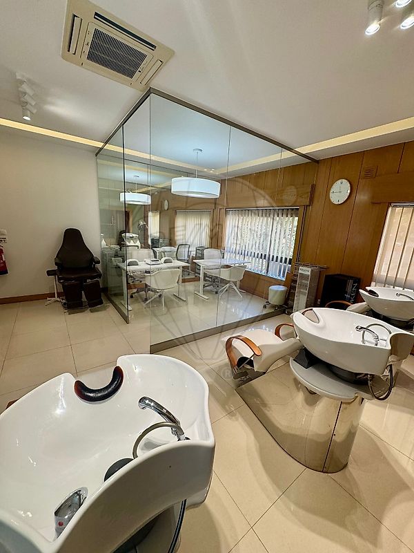 listing 125831095-24 picture-0
