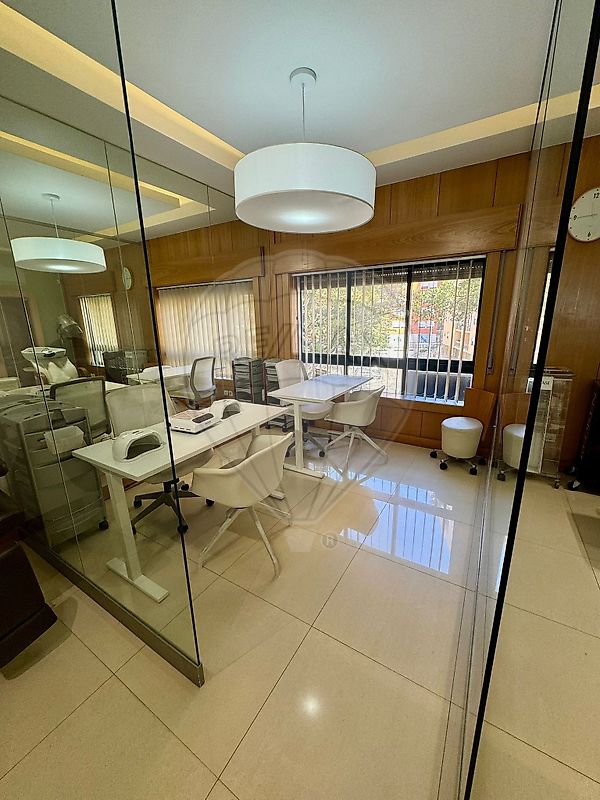 listing 125831095-24 picture-0