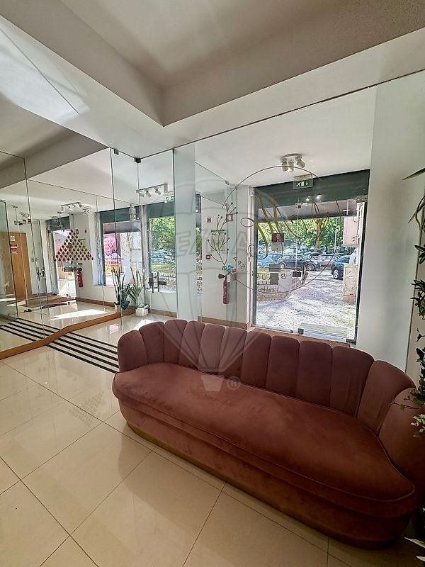 listing 125831095-24 picture-0