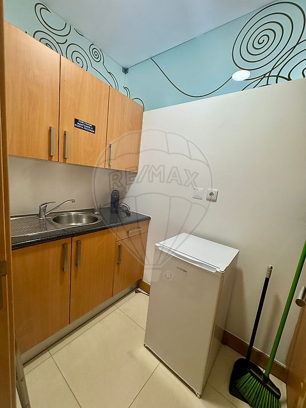 listing 125831095-24 picture-0