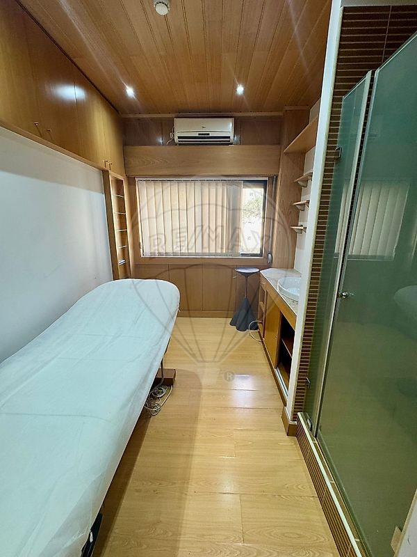 listing 125831095-24 picture-0