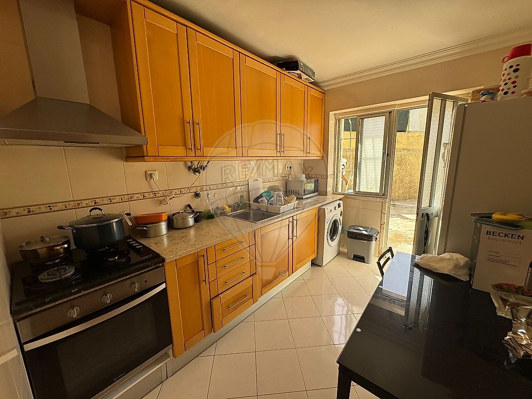 listing 125831095-25 picture-0