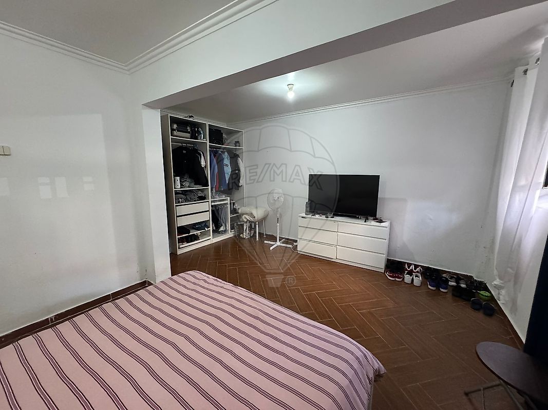 listing 125831095-25 picture-0