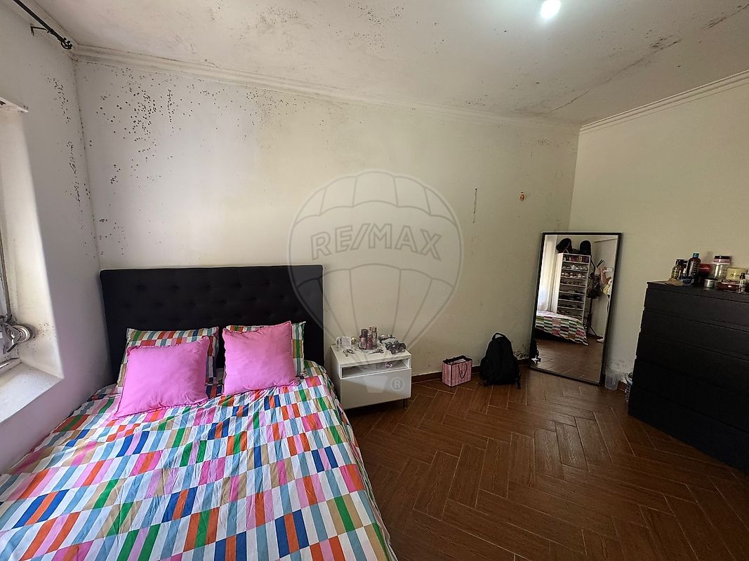 listing 125831095-25 picture-0